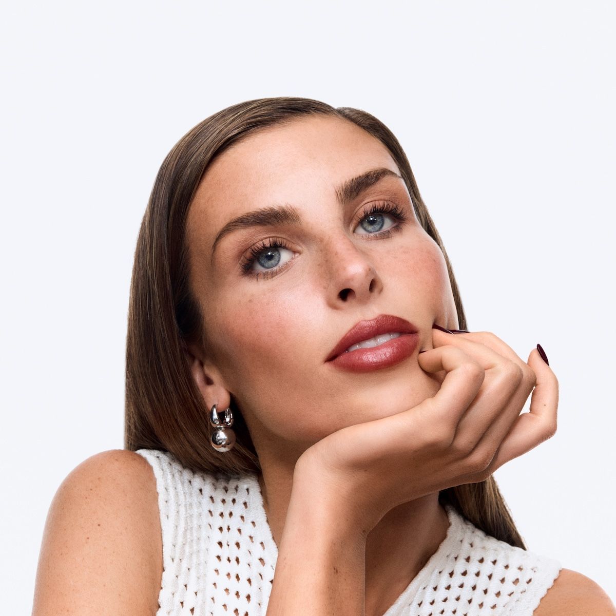Featured image The 25 lipstick secret  Paige Lorenzes 1 wedding hot take
