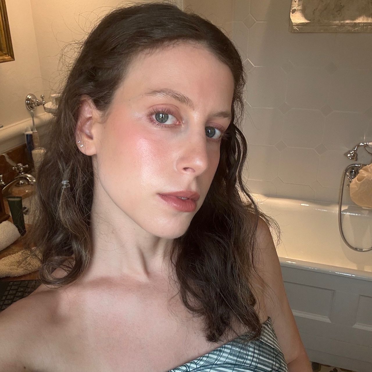 Featured image 6 Flights in 3 Weeks My Multitasking Makeup Essentials