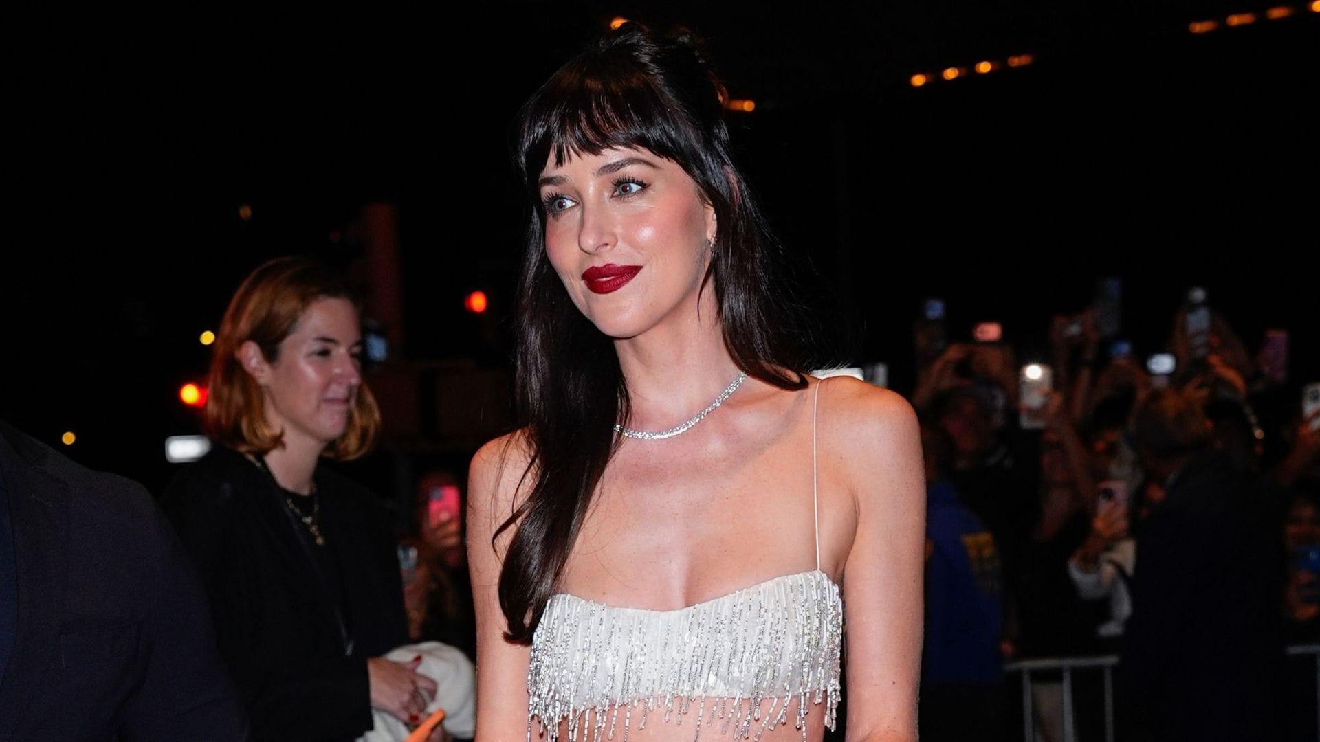 Featured image Dakota Johnsons 20 Glowy Skincare haul for the Verity Premiere
