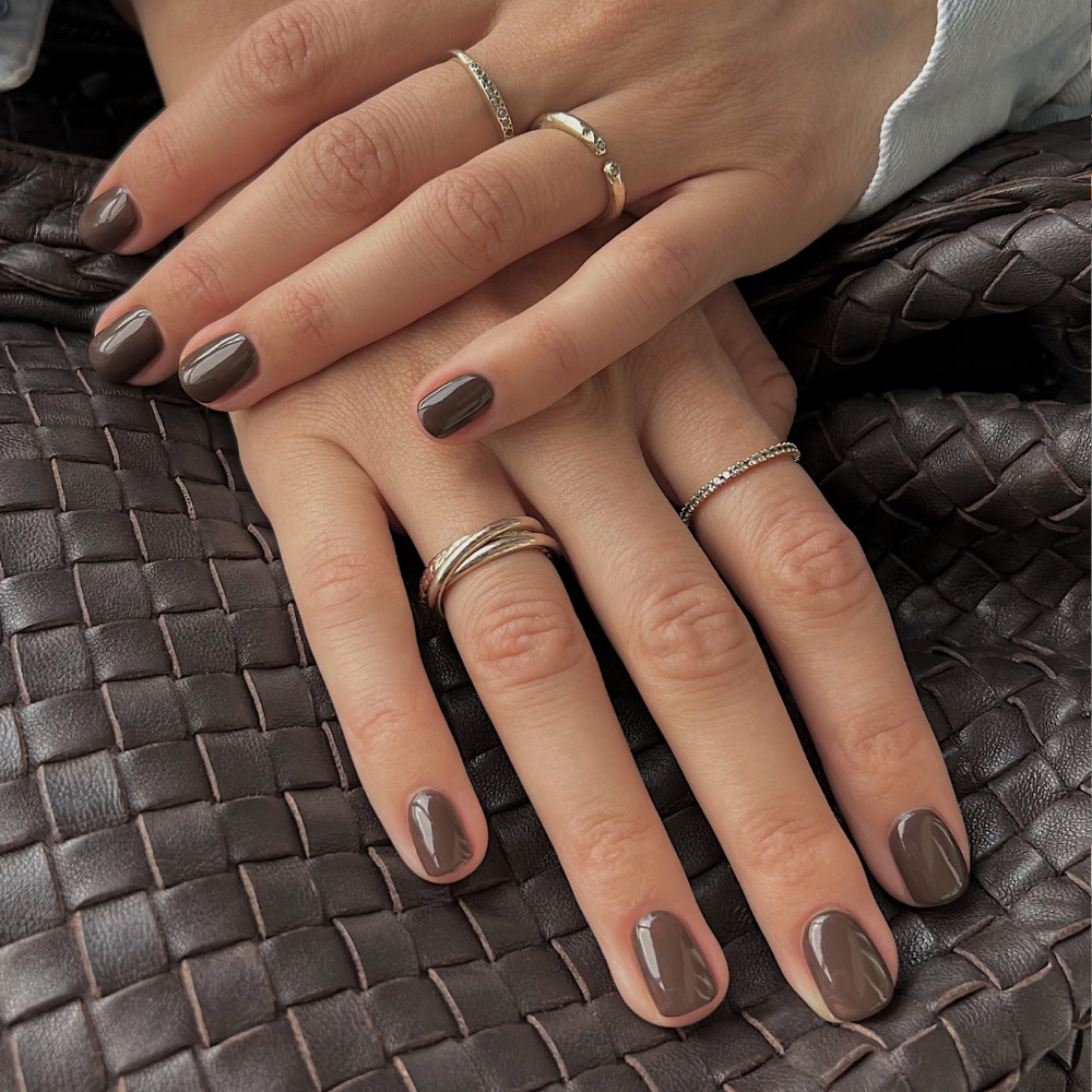Featured image 7 Exact Nail Colors for Autumn Nails